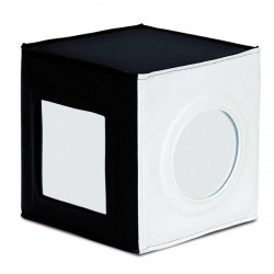 Cubo con specchi bianco e nero